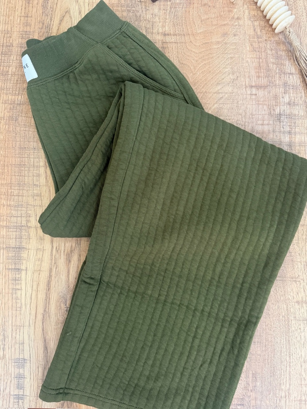 NWOT Aerie Offline Green coffee run pants